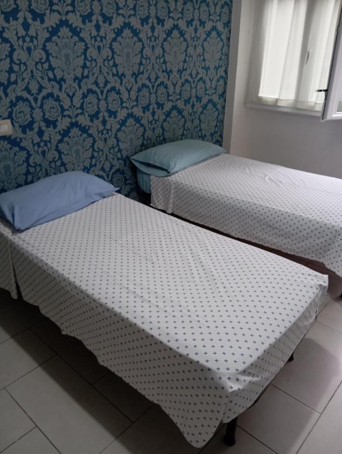 Ferienwohnung Apartament Famagosta Milano Exterior foto